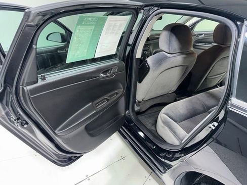 Used 2014 Chevrolet Impala Limited LS FWD image 19