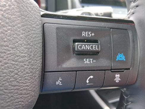 Used 2026 Nissan Rogue SL AWD/4WD image 25