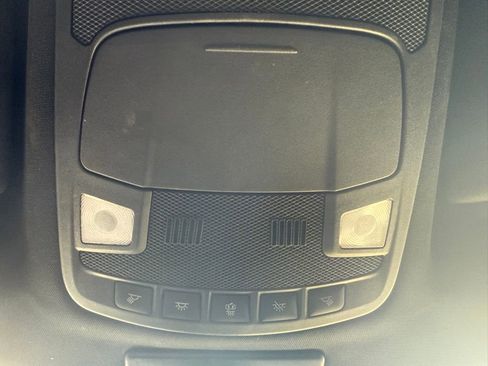 Used 2015 Ford F150 Platinum w/ Equipment Group 701A Luxury image 36