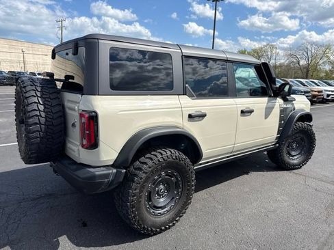 Used 2022 Ford Bronco Everglades AWD/4WD image 4