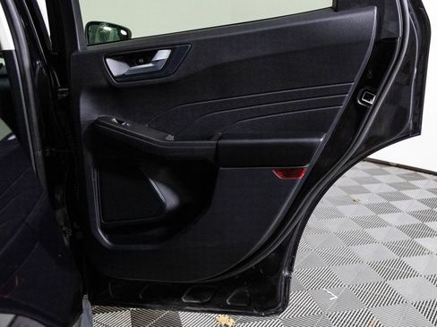 Used 2021 Ford Escape SE w/ Convenience Package image 40