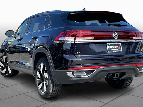 New 2026 Volkswagen Atlas Cross Sport SE FWD image 12