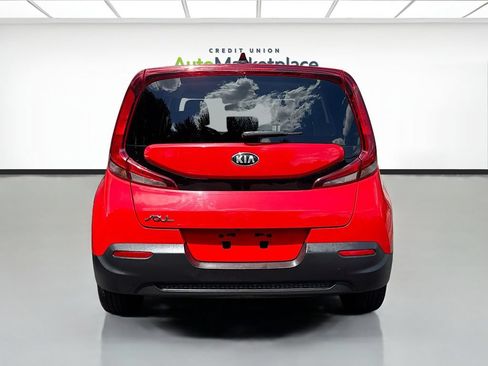 Used 2021 Kia Soul LX FWD image 5