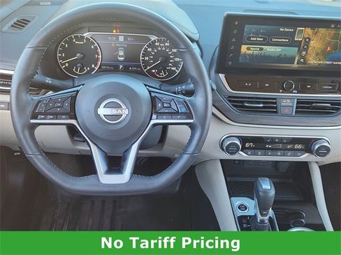 Used 2024 Nissan Altima 2.5 SL image 25