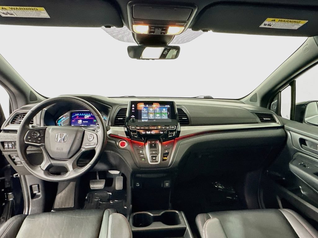 Certified 2023 Honda Odyssey Sport image 3