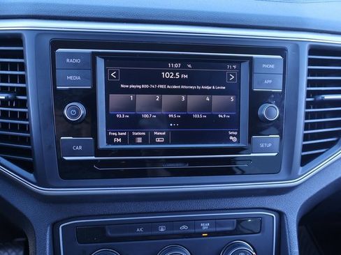 Used 2018 Volkswagen Atlas S image 24