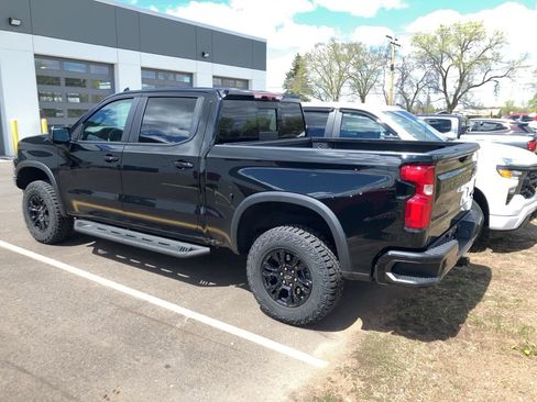 Certified 2025 Chevrolet Silverado 1500 ZR2 w/ Technology Package AWD/4WD image 2