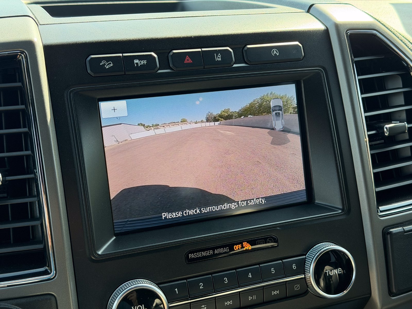 Used 2021 Ford Expedition XLT AWD/4WD image 24