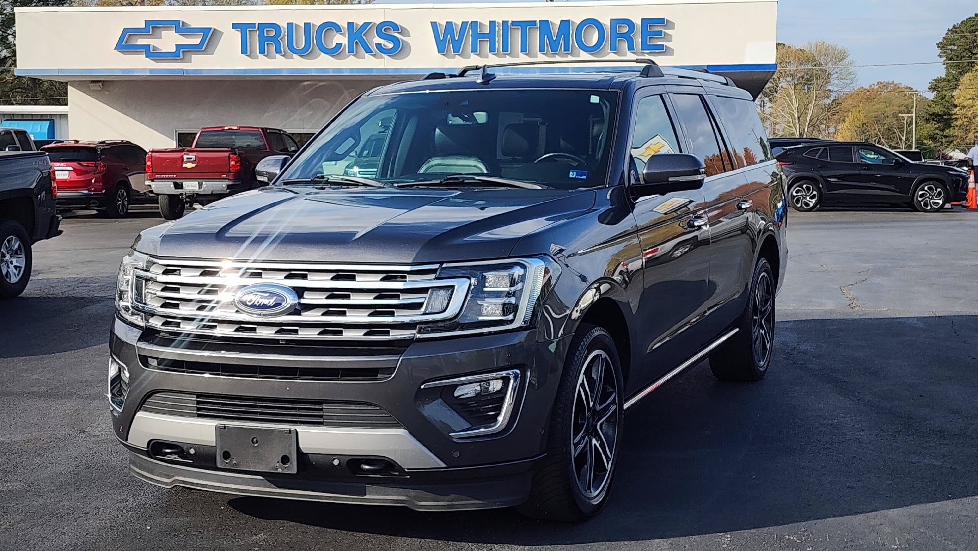Used 2019 Ford Expedition Max Limited w/ Special Edition Package AWD/4WD image 2