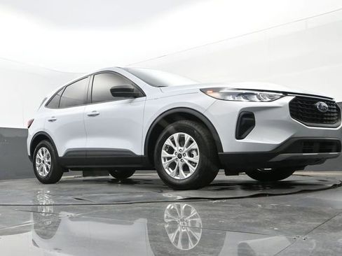 Used 2026 Ford Escape Active FWD image 23