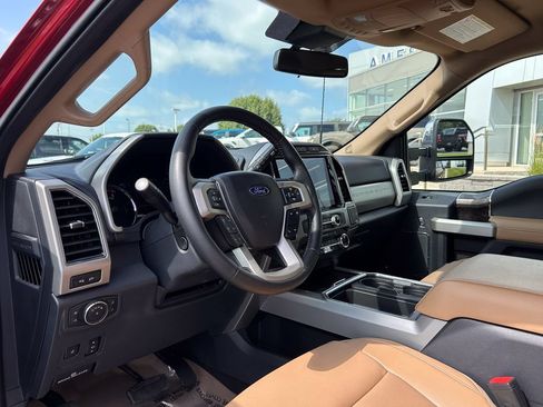 Certified 2022 Ford F350 Lariat w/ Lariat Ultimate Package AWD/4WD image 9