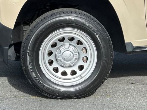 Used 2023 Chevrolet Colorado W/T image 29