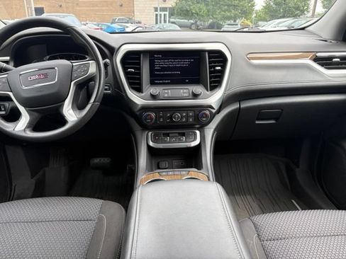 Used 2022 GMC Acadia SLE w/ LPO, Floor Liner Package FWD image 22
