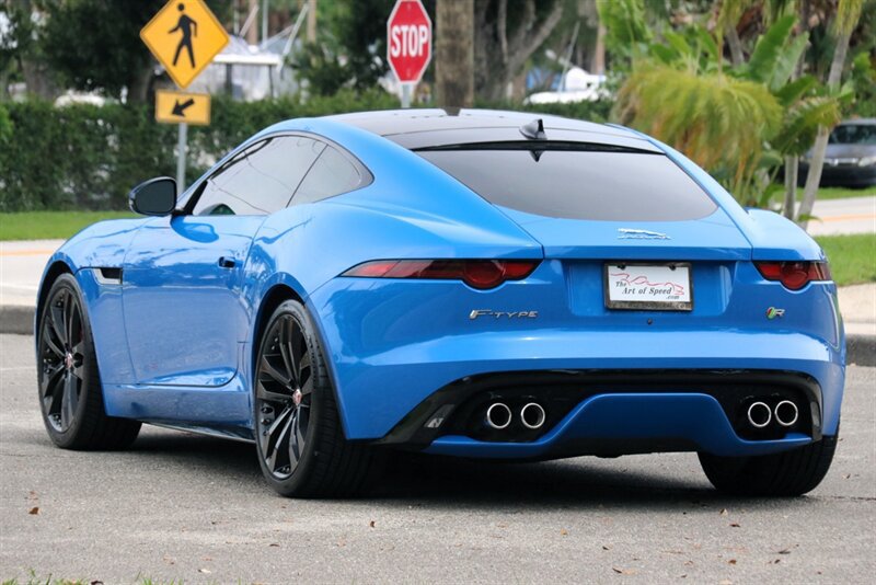 Used 2019 Jaguar F-TYPE R AWD/4WD image 12