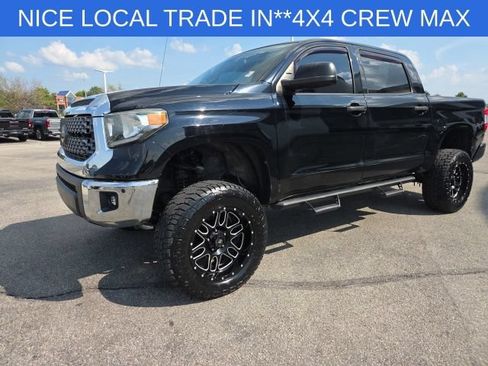 Used 2019 Toyota Tundra SR5 w/ Convenience Package AWD/4WD image 8