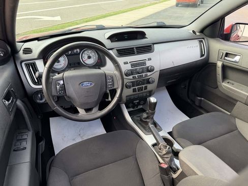Used 2009 Ford Focus SES image 11