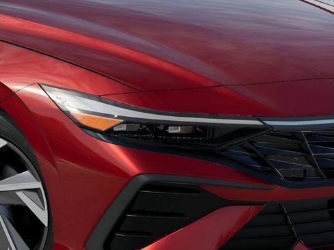 New 2026 Hyundai Elantra SEL Sport Premium FWD image 9