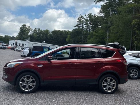 Used 2016 Ford Escape Titanium AWD/4WD image 2