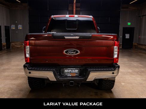 Used 2017 Ford F250 Lariat w/ Lariat Value Package AWD/4WD image 7