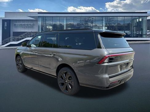 New 2027 Lincoln Navigator L Black Label AWD/4WD image 5