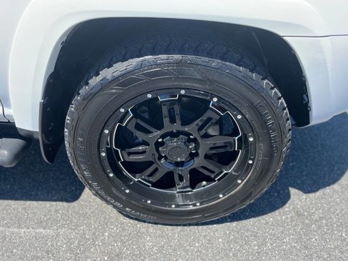 Used 2016 Toyota 4Runner Limited RWD image 29