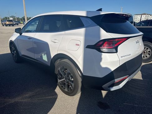 Certified 2025 Kia Sportage EX image 3
