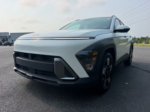 Used 2024 Hyundai Kona SEL FWD image 8