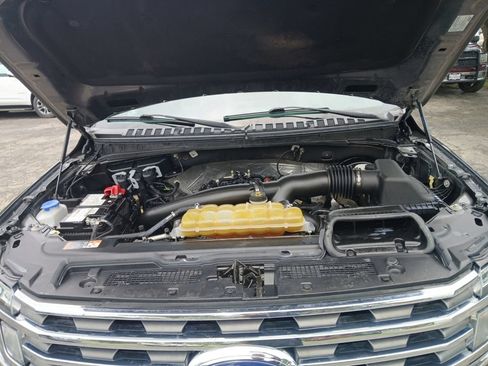Used 2021 Ford Expedition XLT RWD image 20