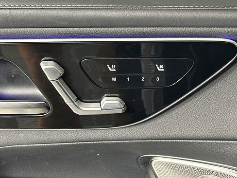 Certified 2024 Mercedes-Benz GLC 300 image 11