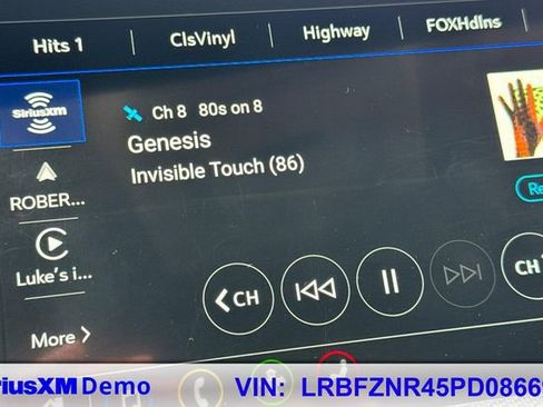 Used 2023 Buick Envision Essence FWD image 56