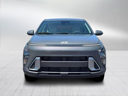 New 2026 Hyundai Kona SE image 12