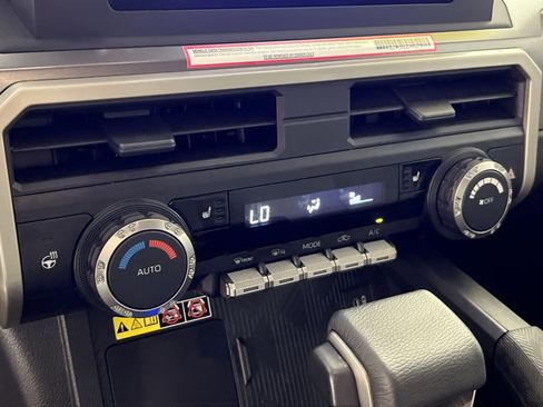 Used 2024 Toyota Tacoma SR5 image 21