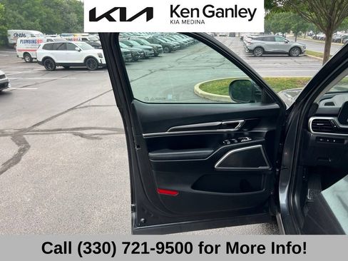 Certified 2024 Kia Telluride S w/ S Sunroof Package AWD/4WD image 24