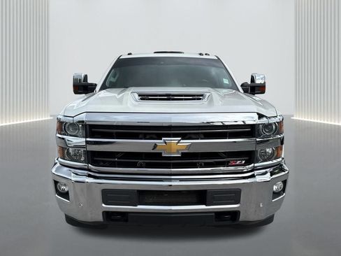 Used 2018 Chevrolet Silverado 2500 LTZ w/ Duramax Plus Package image 2