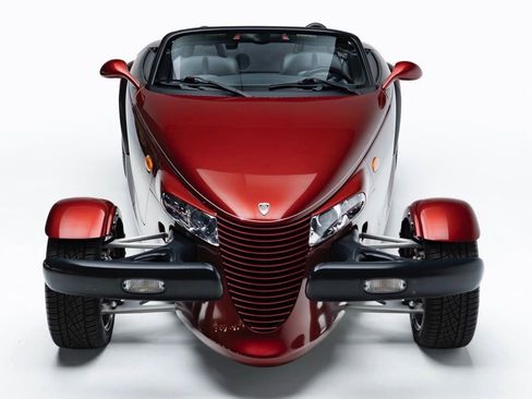 Used 2002 Chrysler Prowler image 6