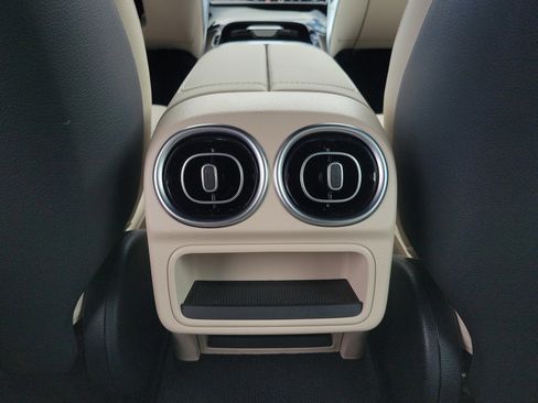 Certified 2025 Mercedes-Benz C 300 C 300 image 9