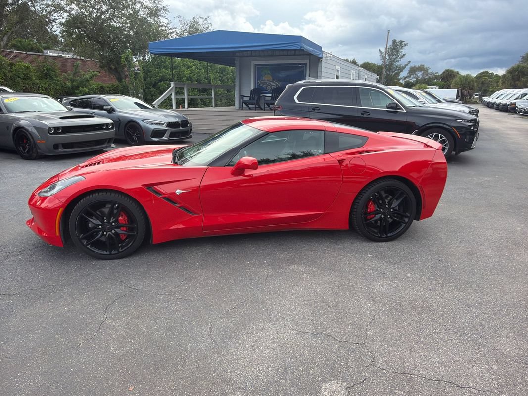 Used 2016 Chevrolet Corvette Stingray Coupe w/ 2LT Preferred Equipment Group RWD image 2