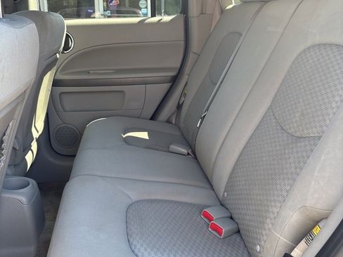 Used 2006 Chevrolet HHR LT image 20