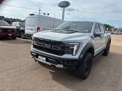 Used 2024 Ford F150 Raptor AWD/4WD image 3