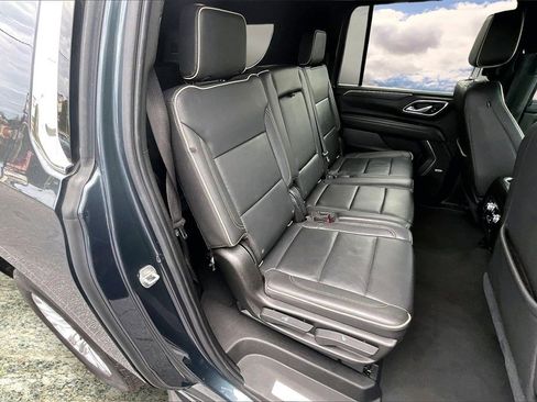 Used 2021 GMC Yukon XL SLT image 25