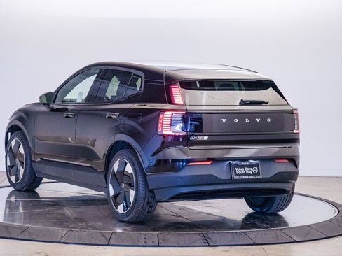 New 2025 Volvo EX30 Ultra w/ Protection Package Premier image 2