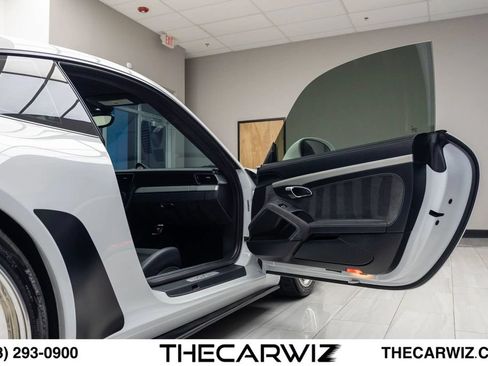 Used 2015 Porsche 911 GT3 RWD image 96