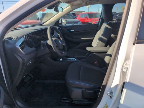 New 2026 Buick Encore GX Sport Touring image 13