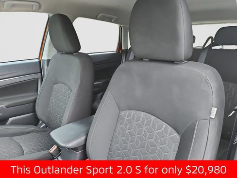 Used 2025 Mitsubishi Outlander Sport AWD image 23
