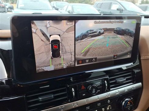 New 2026 Nissan Pathfinder Platinum image 10