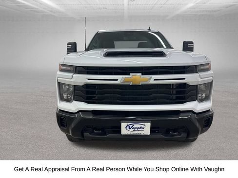 Used 2025 Chevrolet Silverado 2500 Custom w/ Custom Convenience Package AWD/4WD image 5