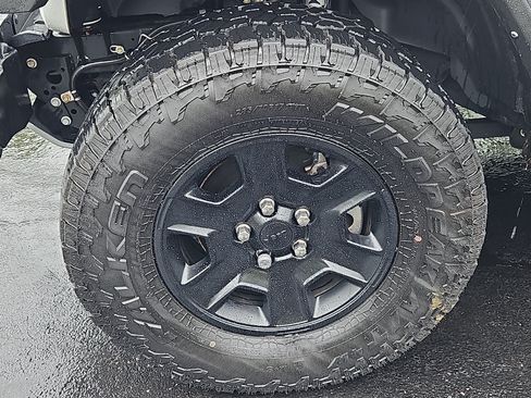 Used 2021 Jeep Gladiator Mojave w/ Cold Weather Group AWD/4WD image 4