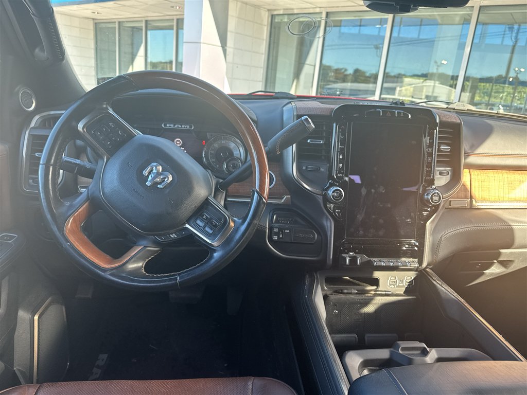 Used 2022 RAM 3500 Limited AWD/4WD image 9