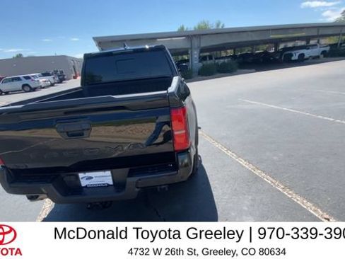Used 2024 Toyota Tacoma TRD Off-Road w/ TRD Off Road Upgrade Package AWD/4WD image 8
