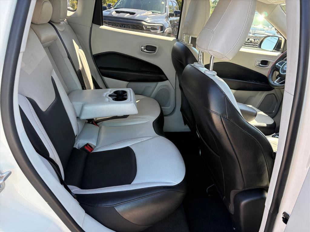 Used 2019 Jeep Compass Limited AWD/4WD image 19